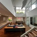 Varandas Studio Com Vista Na Vl Mariana | Delfhy